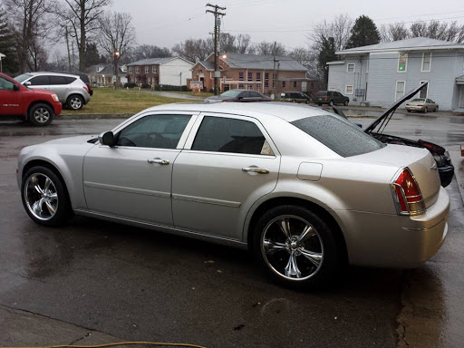 Electronics Repair Shop «Auto Electronic Specialists», reviews and photos, 2428 Nolensville Pike, Nashville, TN 37211, USA