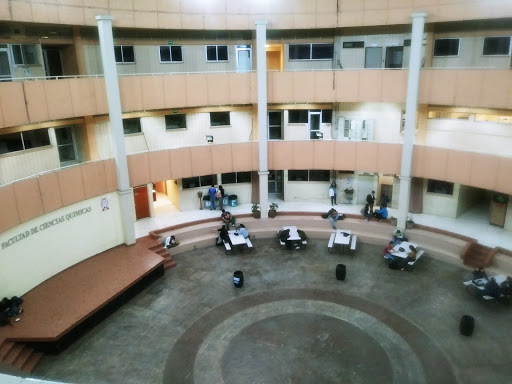 Facultad de Ciencias Químicas UANL