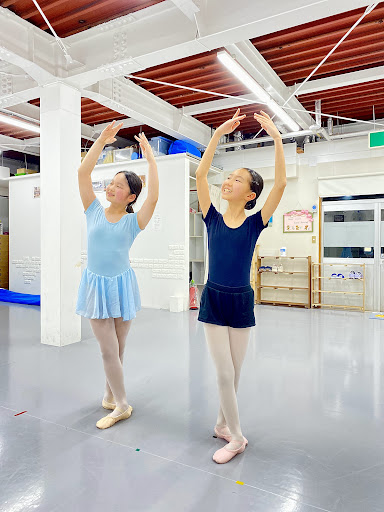 ダンススクール スタジオニフティ