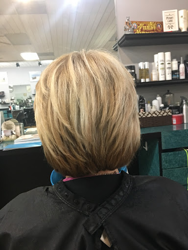 Hair Salon «A Tropical Hair Studio at The Healing Spa Salon», reviews and photos, 1024 Florida A1A #130, Satellite Beach, FL 32937, USA