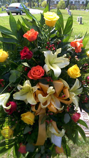 Florist «Red N Gold Florist», reviews and photos, 4827 College St, Forest Park, GA 30297, USA