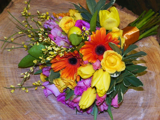 Florist «Briarwood Florist», reviews and photos, 307 N Madison Rd, Orange, VA 22960, USA