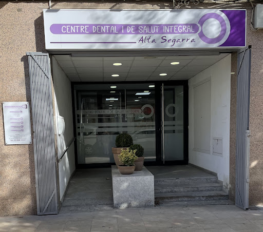 Centre Dental i Salut Integral Alta Segarra en Calaf, Barcelona