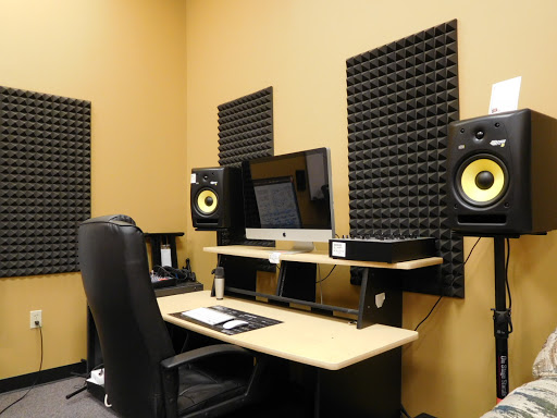 Musical Instrument Store «Sam Ash Music Stores», reviews and photos, 11805 Commons Dr, Cincinnati, OH 45246, USA