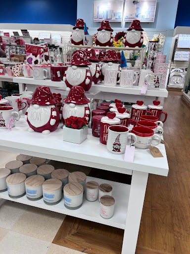 Department Store «Marshalls», reviews and photos, 5720 Lakewood Towne Center Blvd SW, Lakewood, WA 98499, USA