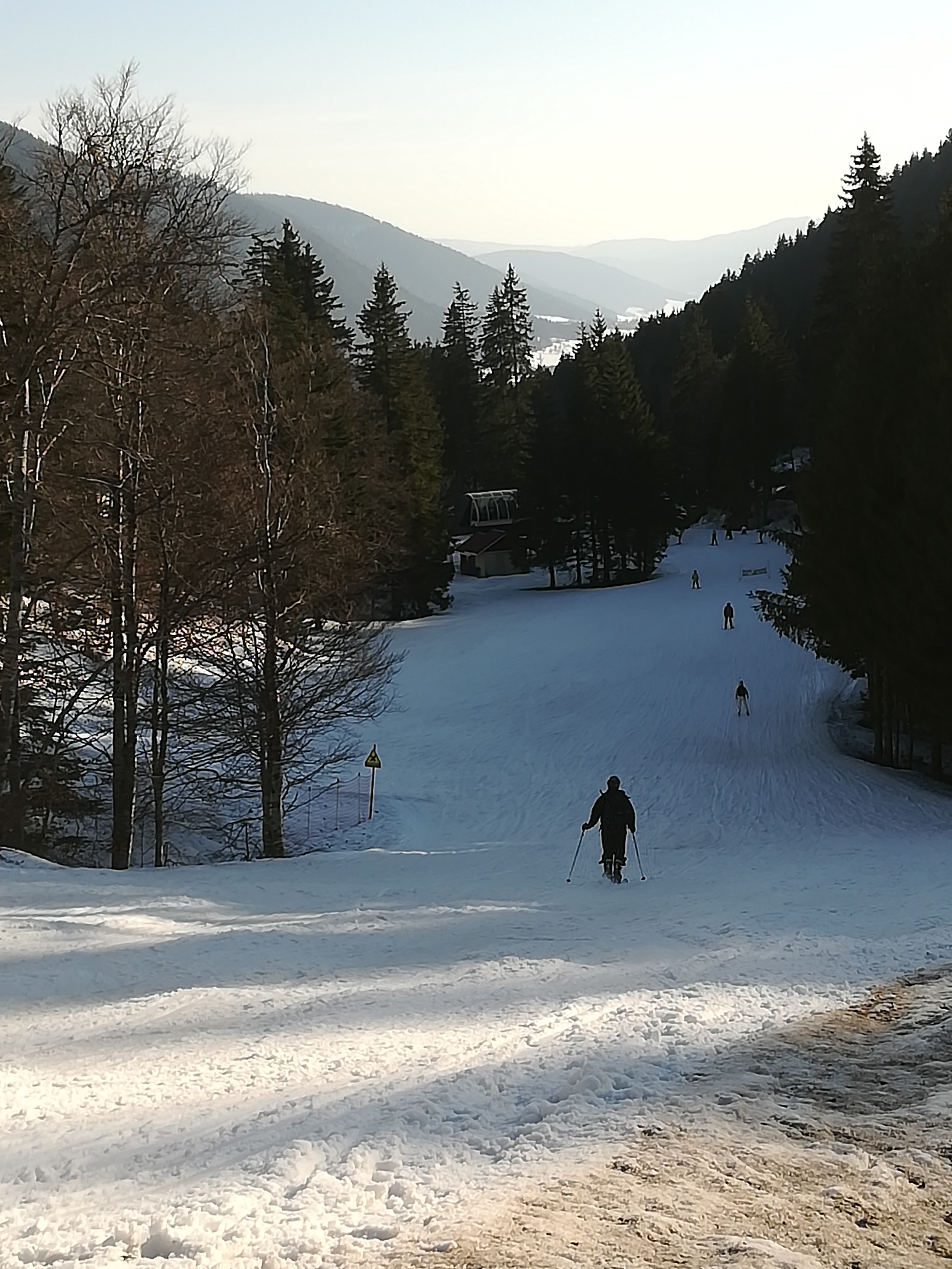 Photo n° 5 de l'avis de Serge.o fait le 06/03/2019 à 20:38