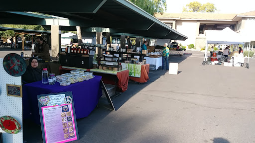 Shopping Mall «Mercado Del Lago Mall», reviews and photos, 8320 N Hayden Rd, Scottsdale, AZ 85258, USA