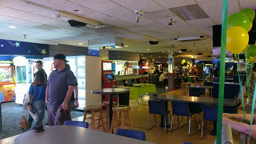 Bowling Alley «Pin Chasers-Midtown», reviews and photos, 4847 N Armenia Ave, Tampa, FL 33603, USA