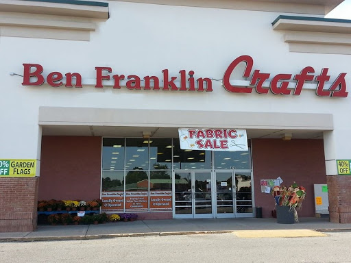 Ben Franklin Crafts New Albany, 420 New Albany Plaza, New Albany, IN 47150, USA, 