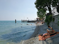 Dusano Beach'in fotoğrafı ve yerleşim