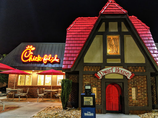 Fast Food Restaurant «Chick-fil-A», reviews and photos, 7348 Tara Blvd, Jonesboro, GA 30236, USA