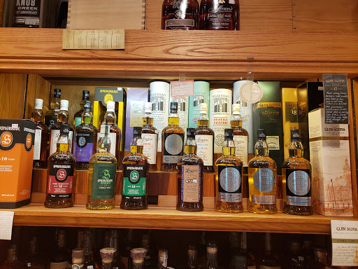 Liquor Store «Warehouse Liquors», reviews and photos, 634 S Wabash Ave, Chicago, IL 60605, USA