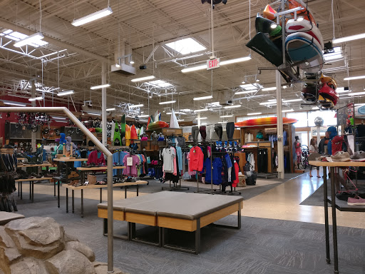 Camping Store «REI», reviews and photos, 7483 W Towne Way, Madison, WI 53719, USA