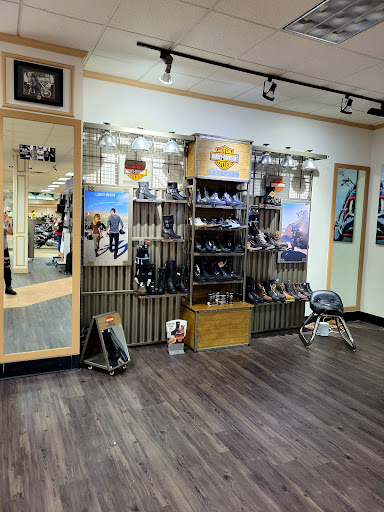 Harley-Davidson Dealer «Mississippi Coast Harley-Davidson», reviews and photos, 941 Cedar Lake Rd, Biloxi, MS 39532, USA