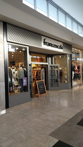 Shopping Mall «Walt Whitman Shops», reviews and photos, 160 Walt Whitman Rd, Huntington Station, NY 11746, USA