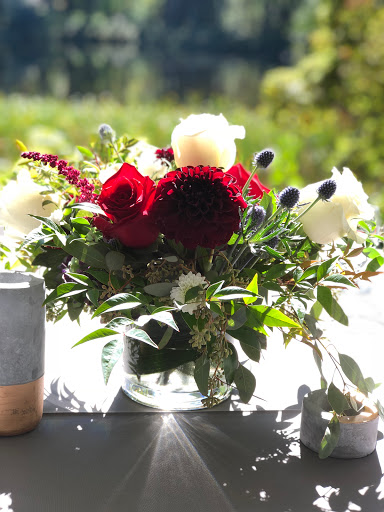 Florist «Wishing Well Floral», reviews and photos, 5656 Hood St #108, West Linn, OR 97068, USA