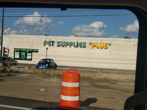 Pet Supply Store «Pet Supplies Plus», reviews and photos, 1150 N Court St #2A, Medina, OH 44256, USA