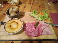 Raclette du Restaurant français La Taverne d'ici et d'ailleurs à La Chapelle-d'Abondance - n°4