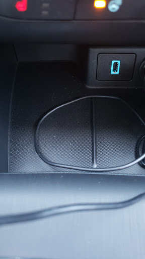 Car Wash «Splash Hand Car Wash and Detail Center», reviews and photos, 5108 N Milwaukee Ave, Chicago, IL 60630, USA