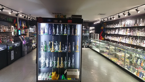 Tobacco Shop «The Smoke Shop», reviews and photos, 7210 Fruitridge Rd, Sacramento, CA 95820, USA