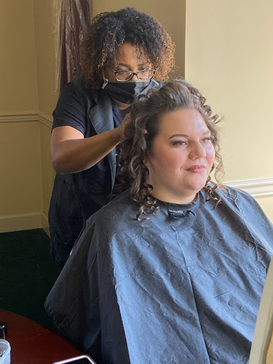 Hair Salon «The Edge-Full Services Salon», reviews and photos, 1941 Lower Hunters Trace, Louisville, KY 40216, USA