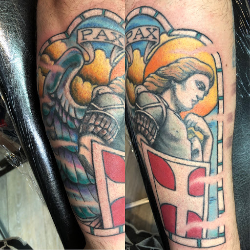 Tattoo Shop «Shelton Tattoo Studio», reviews and photos, 549 Howe Ave # D, Shelton, CT 06484, USA