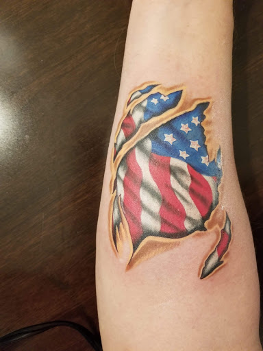 Tattoo Shop «Sun Coast Tattoos. LLC.», reviews and photos, 6850 Gulf Blvd, St Pete Beach, FL 33706, USA