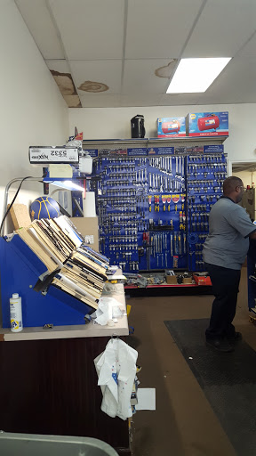 Auto Parts Store «NAPA Auto Parts - Denham Springs Auto Parts Svc», reviews and photos, 422 Florida Ave SW, Denham Springs, LA 70726, USA