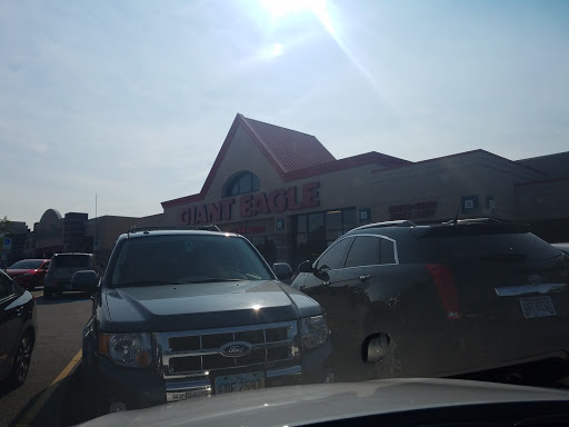 Supermarket «Giant Eagle Supermarket», reviews and photos, 36475 Euclid Ave, Willoughby, OH 44094, USA