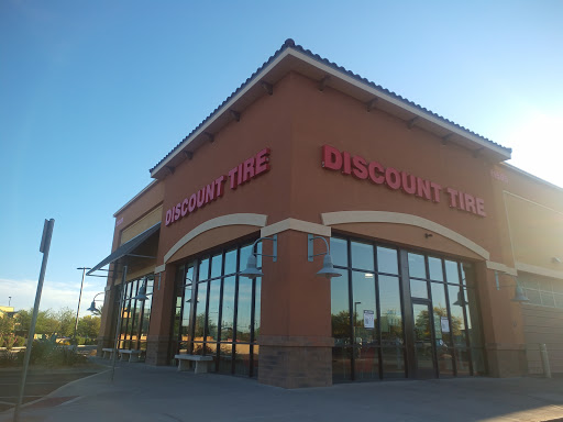 Tire Shop «Discount Tire Store - Queen Creek, AZ», reviews and photos, 21505 S Ellsworth Loop, Queen Creek, AZ 85142, USA