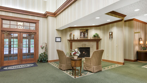 Funeral Home «Perna, Dengler, Roberts Funeral Home», reviews and photos, 1671 Maple Rd, Williamsville, NY 14221, USA