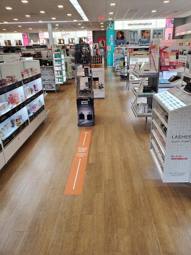 Hair Salon «Ulta Beauty», reviews and photos, 1412 Greenbrier Pkwy Suite 105, Chesapeake, VA 23320, USA