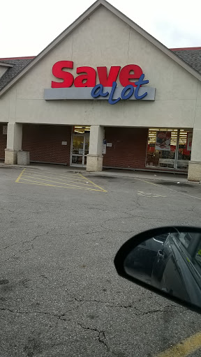 Grocery Store «Save-A-Lot», reviews and photos, 573 S Yearling Rd, Whitehall, OH 43213, USA