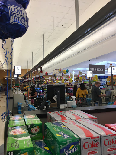 Grocery Store «Stop & Shop», reviews and photos, 2020 Norwich-New London Turnpike, Montville, CT 06353, USA
