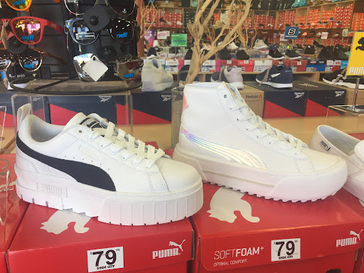 Shoe Store «Shoe City - Santa Ana», reviews and photos, 605 S Harbor Blvd, Santa Ana, CA 92704, USA