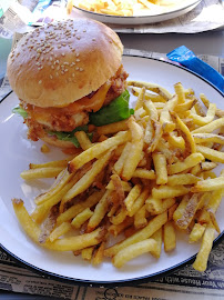 Plats et boissons du Restaurant américain Cheese & Burger - Club hippique à Aix-en-Provence - n°16
