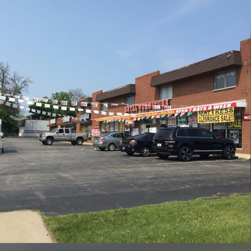 Furniture Store «ROYAL FURNITURE», reviews and photos, 339 S Green Bay Rd, Waukegan, IL 60085, USA