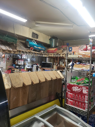 Grocery Store «High Grove (Grocery) Store», reviews and photos, 12780 Louisville Rd, Coxs Creek, KY 40013, USA