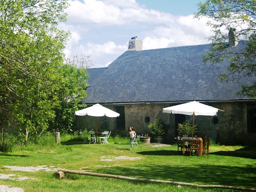 Domaine de Pradines, hébergements et camping en Cévennes à Lanuéjols