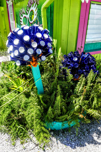 Ice Cream Shop «Great Licks Ice Cream Shop», reviews and photos, 4643 Pine Island Rd, Matlacha, FL 33993, USA