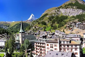 Haus Dent-Blanche Zermatt Ferienwohnungen 4 Sterne Haus image