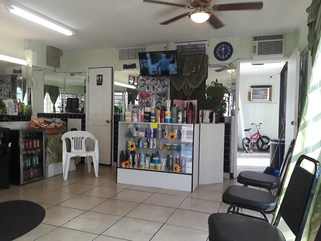 Rosi Beauty Salon 90255