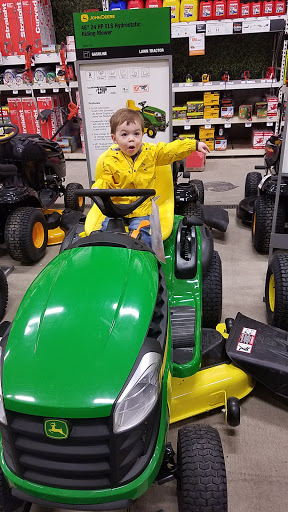 Home Improvement Store «The Home Depot», reviews and photos, 9615 Diamond Centre Dr, Mentor, OH 44060, USA