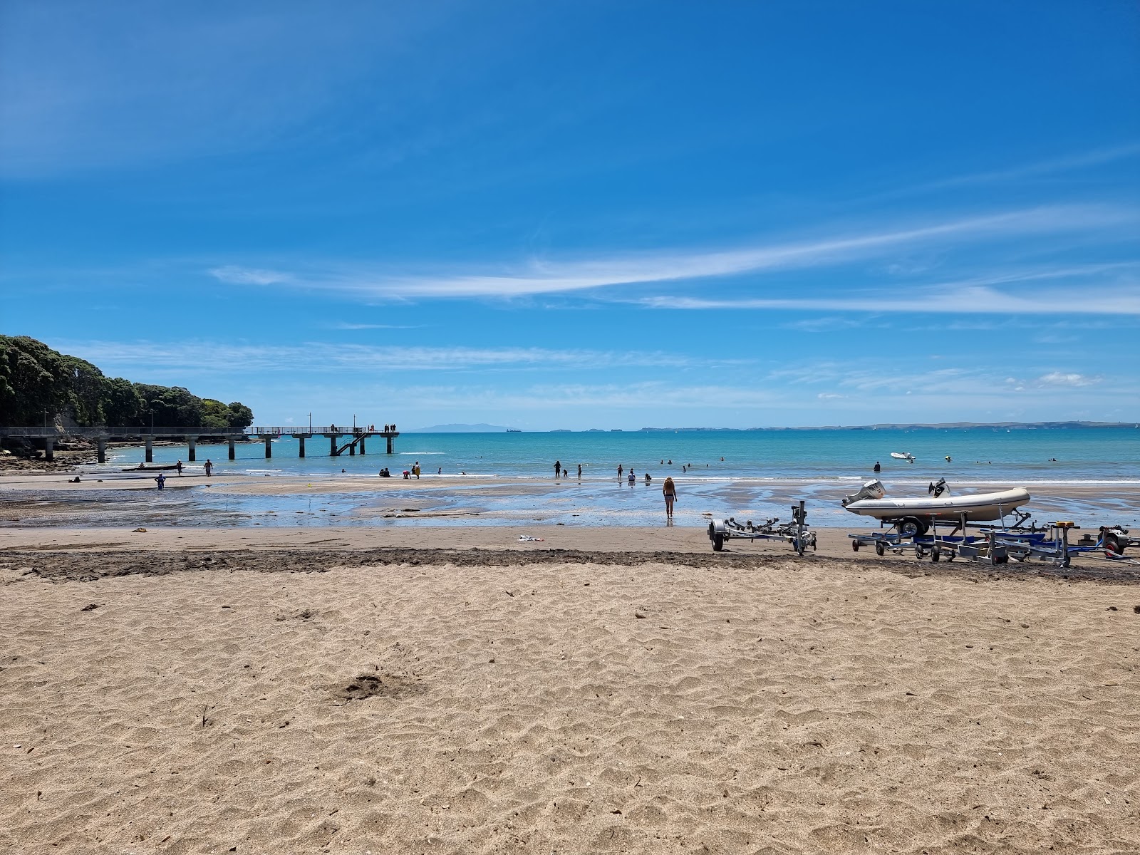 Foto de Murrays Bay Beach con playa amplia