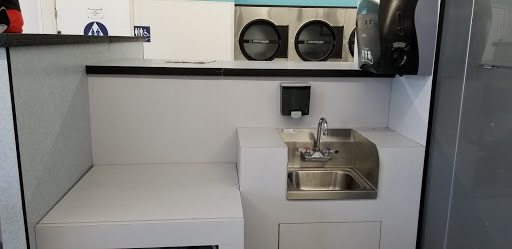 Laundry Service «Superior Laundry», reviews and photos, 1070 N State College Blvd, Anaheim, CA 92806, USA