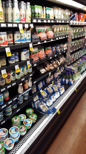 Grocery Store «Family Fresh Market», reviews and photos, 110 W 4th St, New Richmond, WI 54017, USA