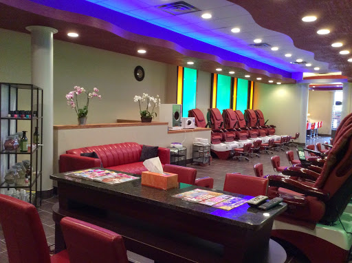 Nail Salon «7 nails and spa», reviews and photos, 225 Snelling Ave N, St Paul, MN 55104, USA