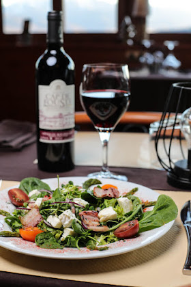 Plats et boissons Chambre d'hôtes Le Mirasol Résidence Hôtelière 2étoiles - Restaurant 66760 Enveitg