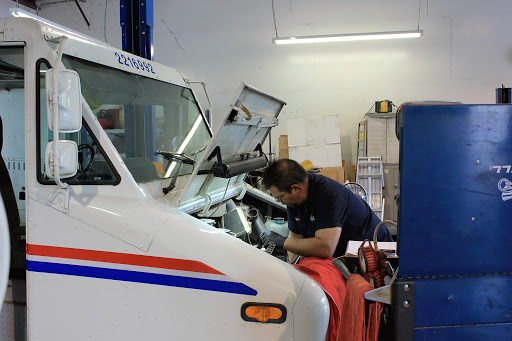 Auto Repair Shop «Jefferson Auto Services-North», reviews and photos, 1429 N Collins Blvd, Covington, LA 70433, USA