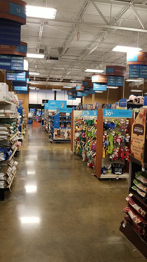 Pet Supply Store «PetSmart», reviews and photos, 300 N Congress Ave, Lake Park, FL 33403, USA